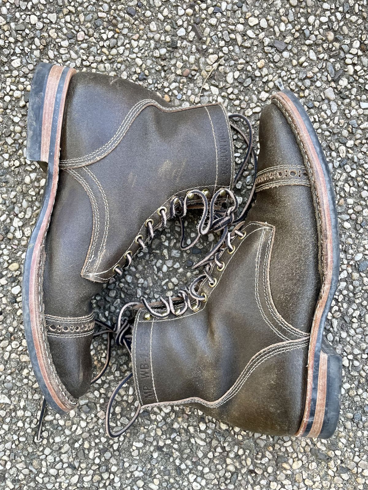 Photo by patinathunderdome on December 5, 2021 of the White's MP-M1TC in Horween Olive Waxed Flesh.