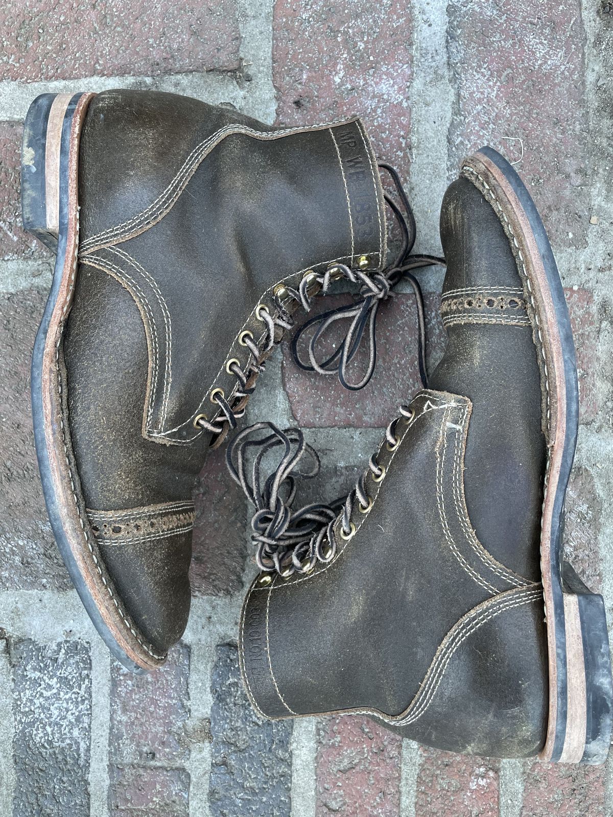 Photo by patinathunderdome on February 5, 2022 of the White's MP-M1TC in Horween Olive Waxed Flesh.