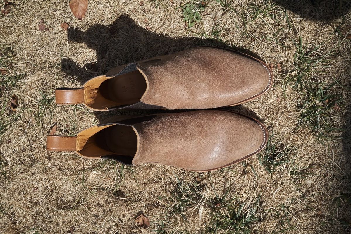 Photo by patinathunderdome on September 30, 2021 of the Benzein The Seventh Chelsea Boot in Maryam Toscanello Waxed Reverse Horsebutt.