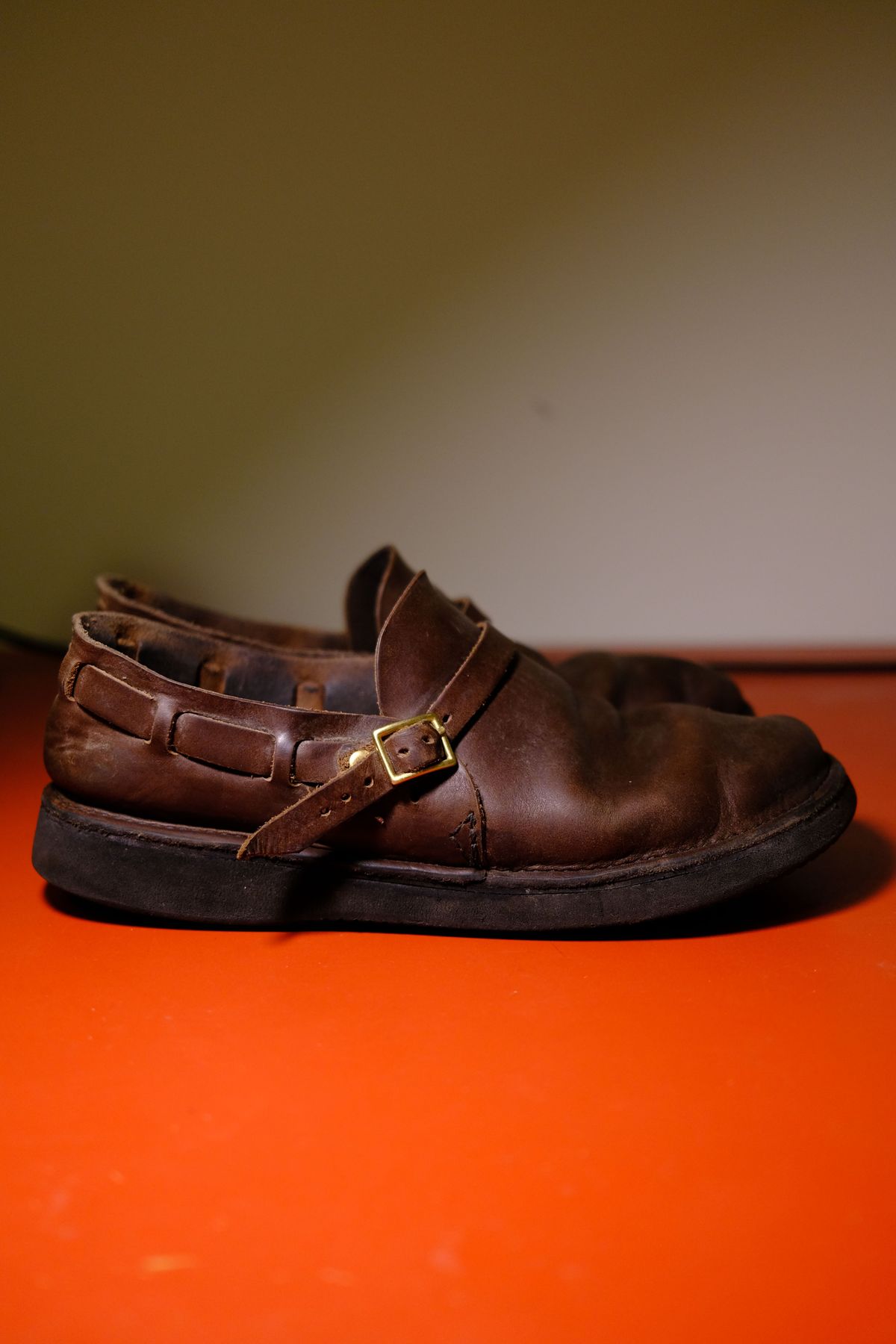 Photo by patinathunderdome on February 5, 2022 of the Aurora Shoe Co. Middle English in Horween Brown Chromexcel.