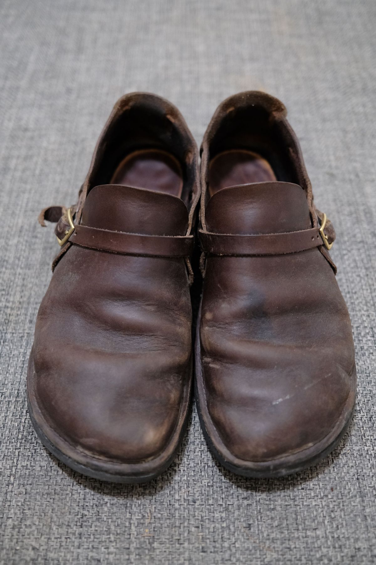 Photo by patinathunderdome on March 6, 2022 of the Aurora Shoe Co. Middle English in Horween Brown Chromexcel.