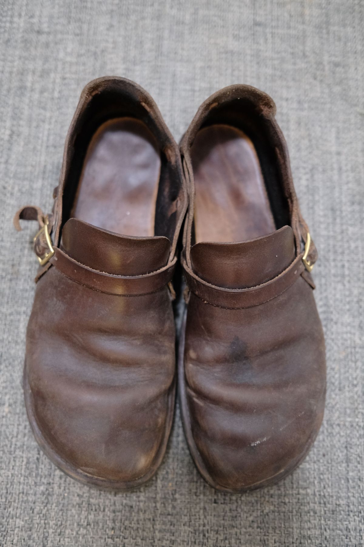 Photo by patinathunderdome on March 6, 2022 of the Aurora Shoe Co. Middle English in Horween Brown Chromexcel.