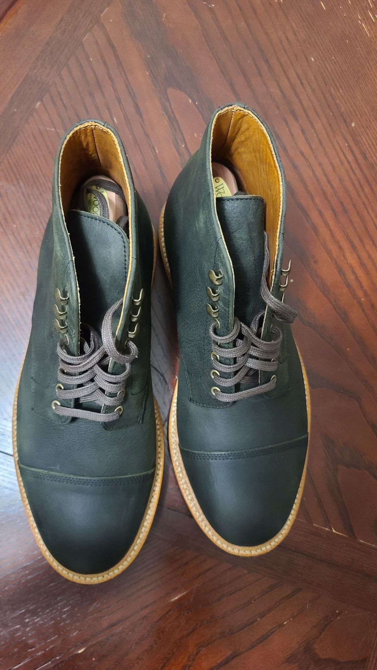 Photo by patinathunderdome on October 1, 2021 of the Grant Stone Cap Toe Boot in C.F. Stead Forest Kudu.