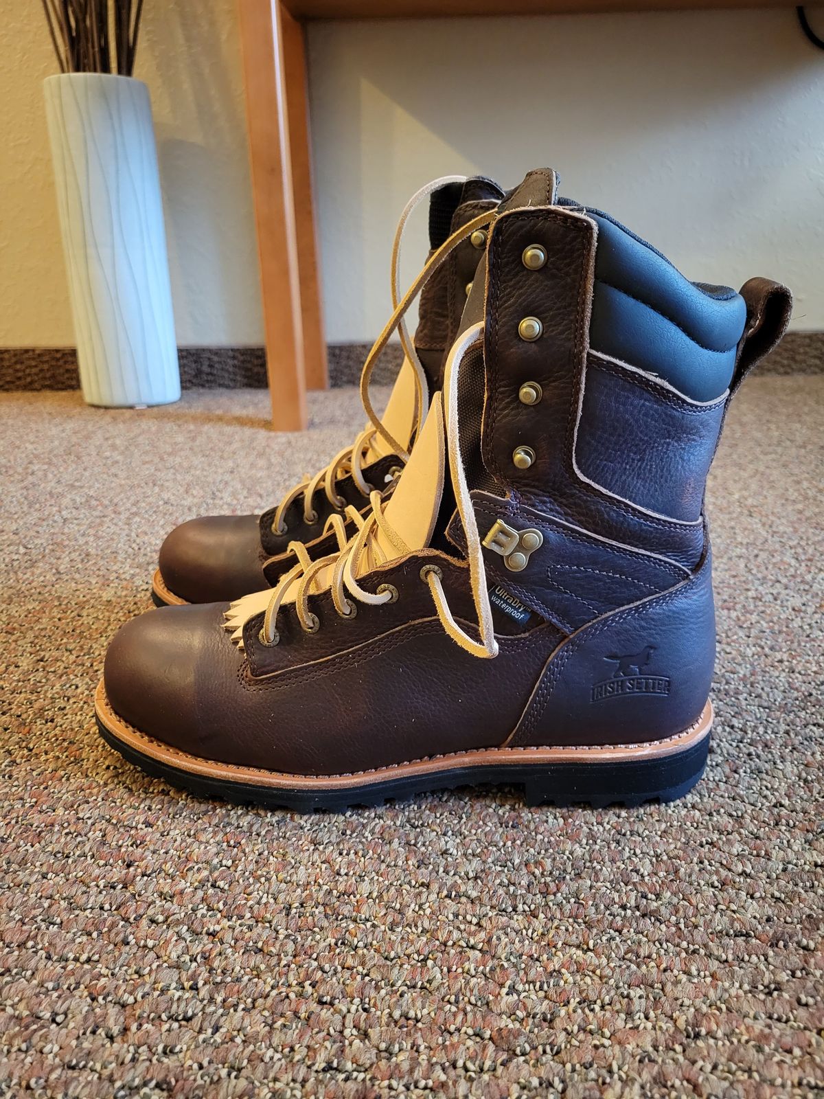 Photo by patinathunderdome on October 1, 2021 of the Irish Setter Mesabi in Brown Full Grain Waterproof.