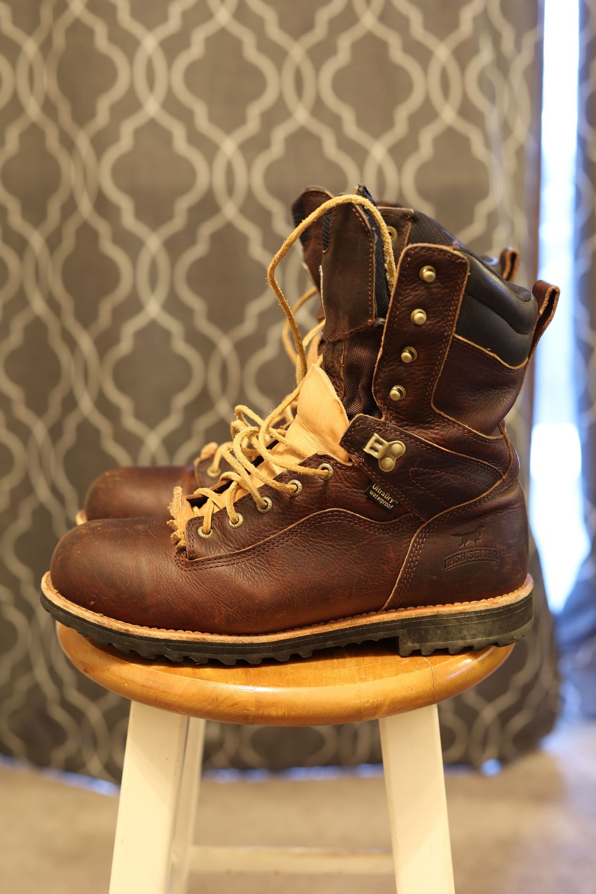 Photo by patinathunderdome on December 1, 2021 of the Irish Setter Mesabi in Brown Full Grain Waterproof.