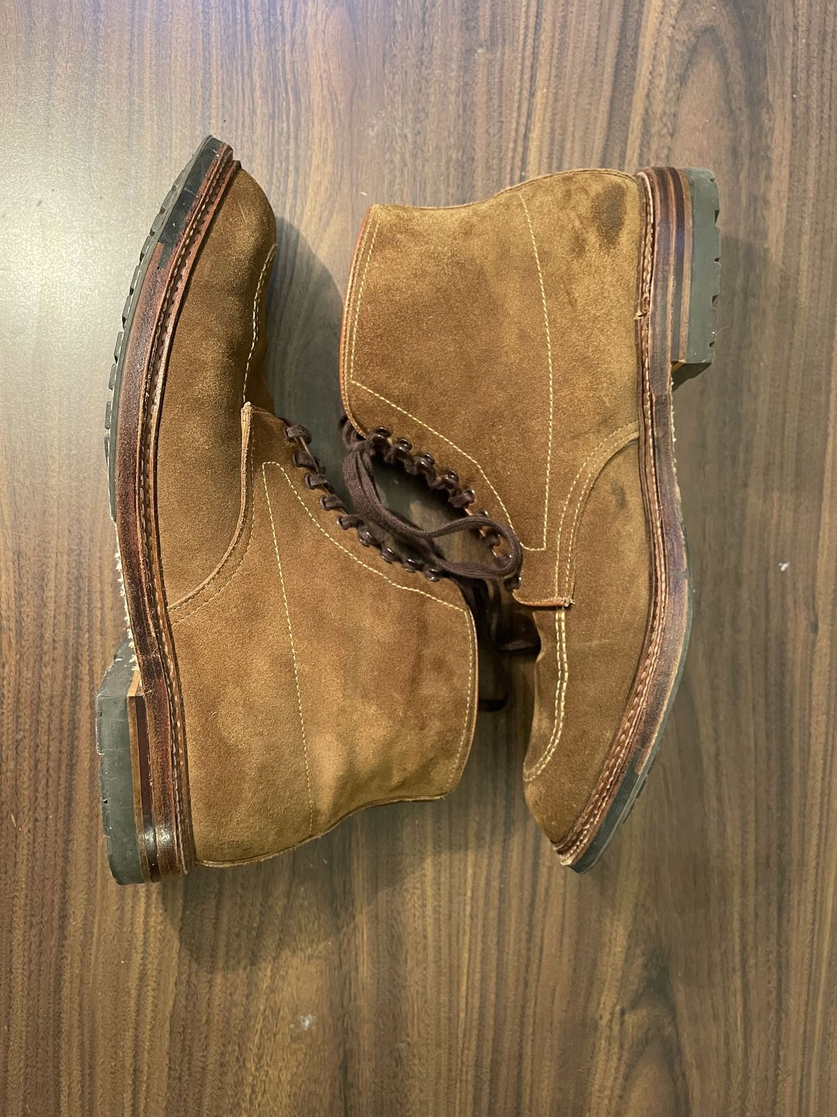 Photo by patinathunderdome on November 1, 2021 of the Alden Indy Boot in C.F. Stead Snuff Repello Calf Suede.