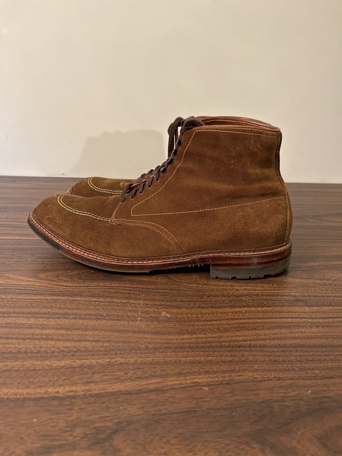 Photo by patinathunderdome on November 1, 2021 of the Alden Indy Boot in C.F. Stead Snuff Repello Calf Suede.