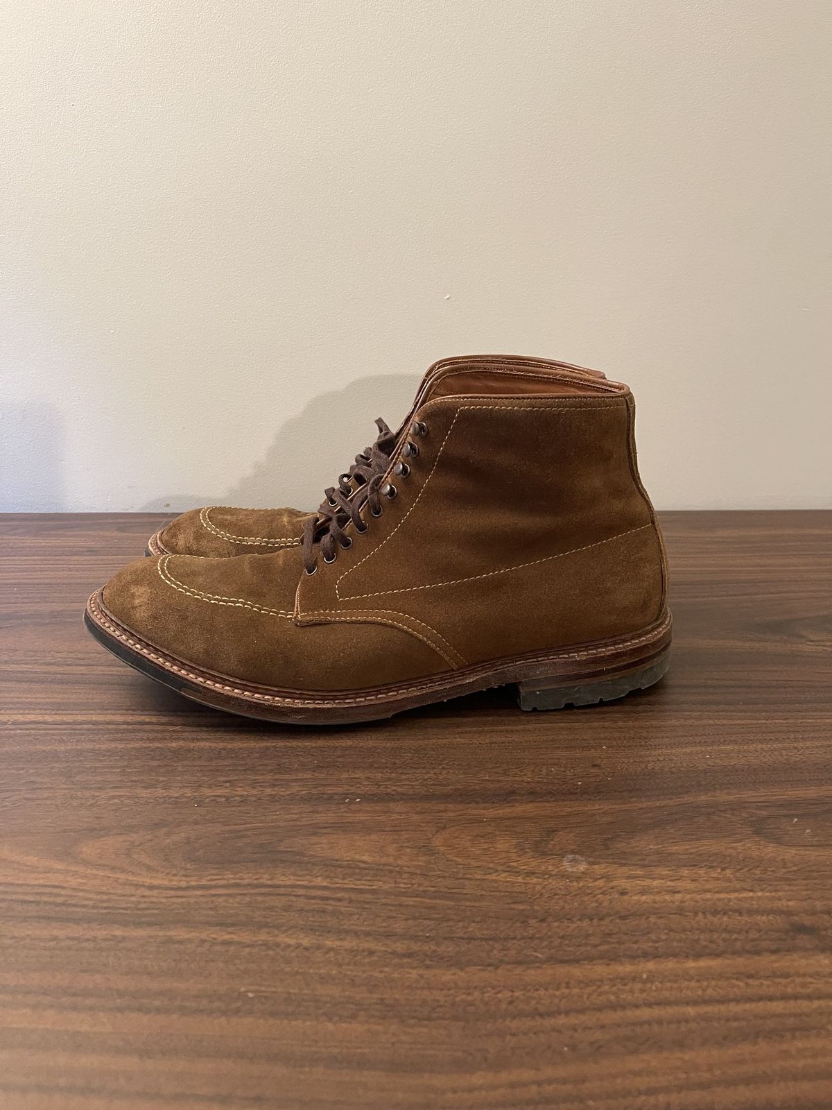 Photo by patinathunderdome on December 5, 2021 of the Alden Indy Boot in C.F. Stead Snuff Repello Calf Suede.