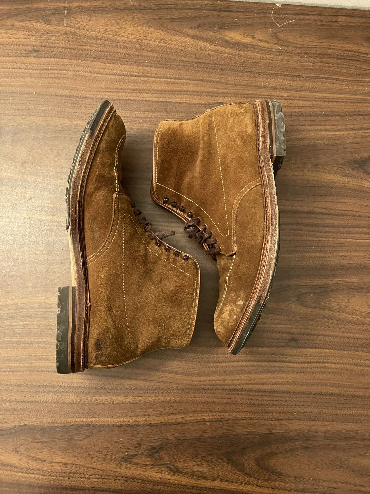 Photo by patinathunderdome on January 5, 2022 of the Alden Indy Boot in C.F. Stead Snuff Repello Calf Suede.