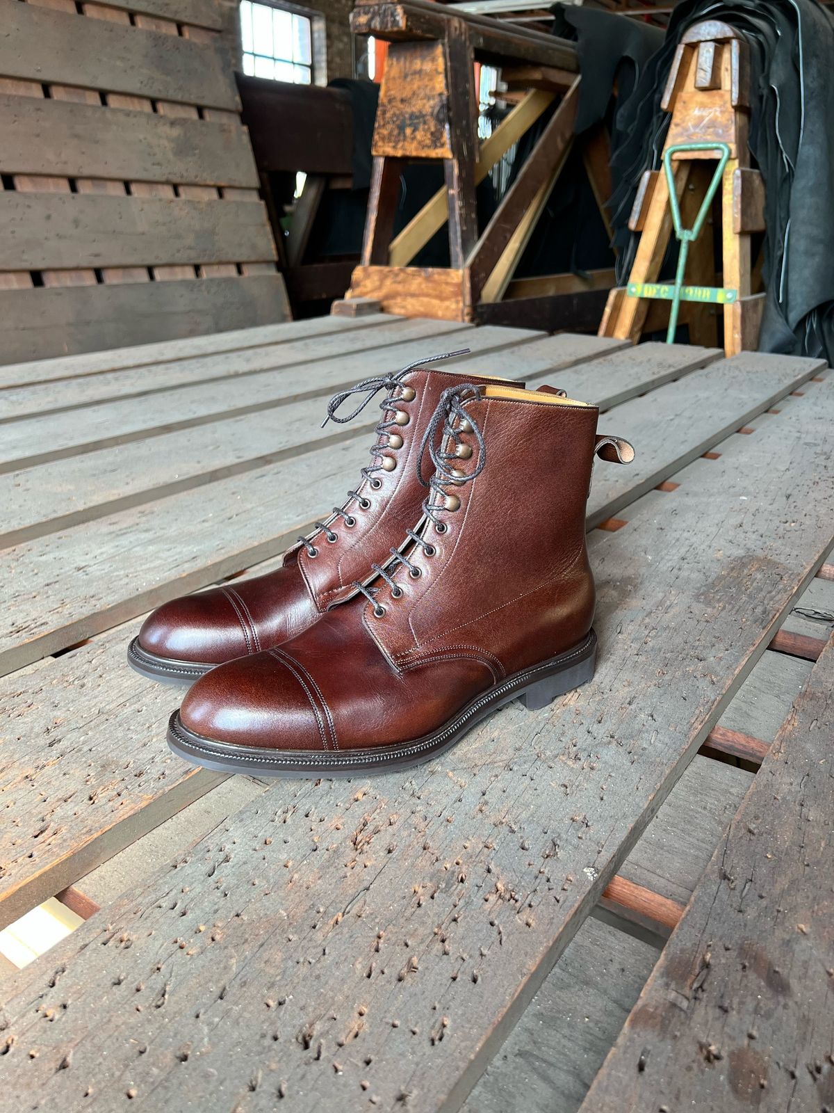 Photo by patinathunderdome on September 30, 2021 of the Edward Green Ambleside in Horween Bracken Lux Calfskin.