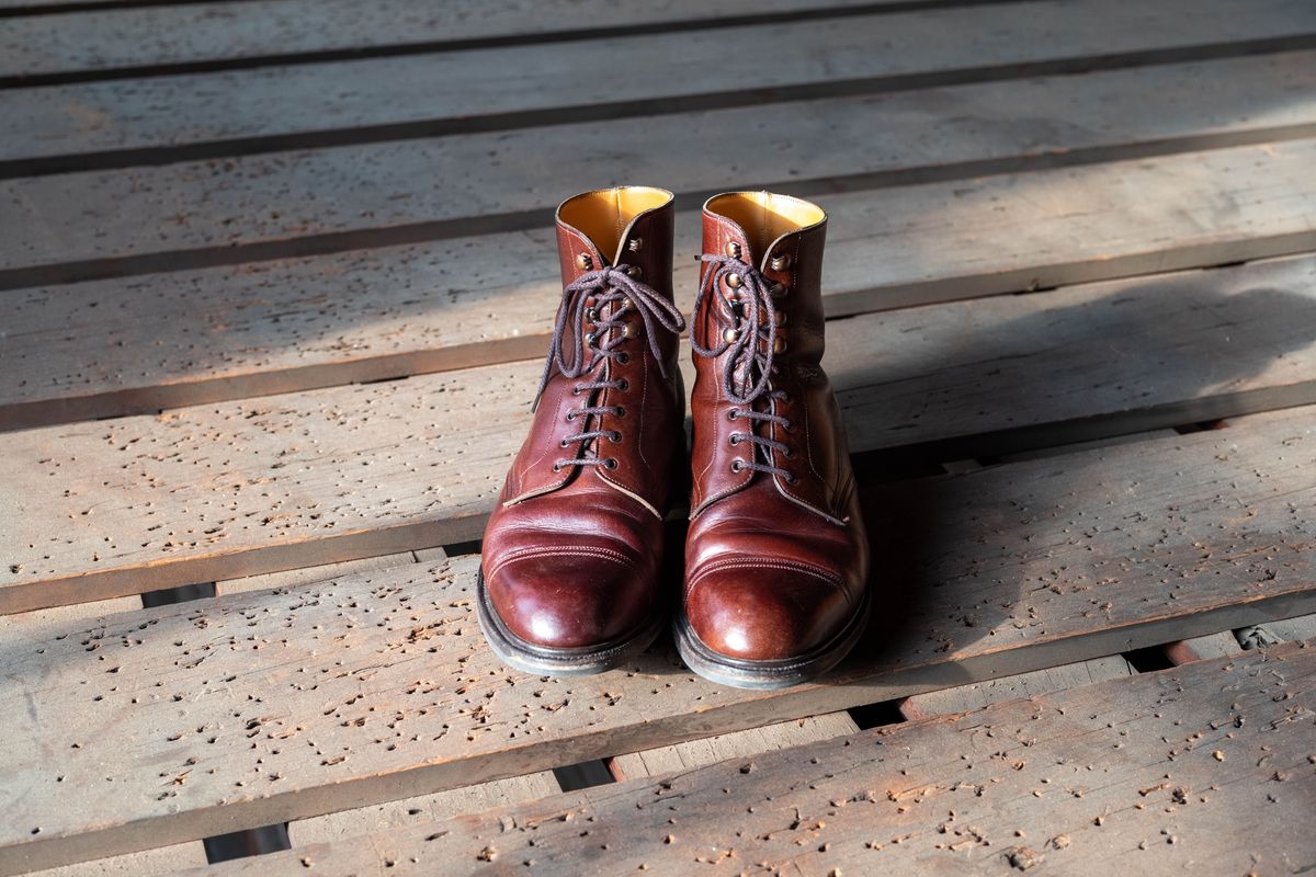 Photo by patinathunderdome on January 6, 2022 of the Edward Green Ambleside in Horween Bracken Lux Calfskin.