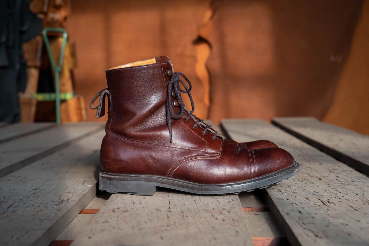 Photo by patinathunderdome on January 6, 2022 of the Edward Green Ambleside in Horween Bracken Lux Calfskin.