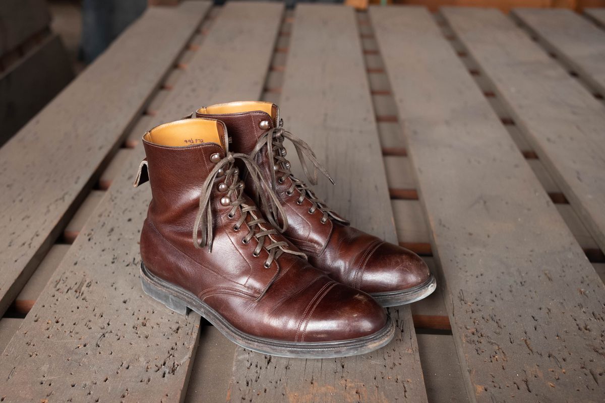 Photo by patinathunderdome on April 7, 2022 of the Edward Green Ambleside in Horween Bracken Lux Calfskin.