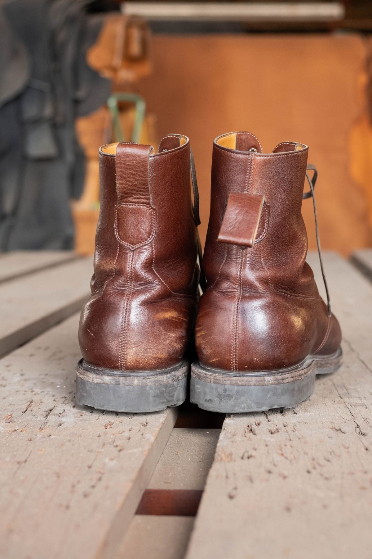 Photo by patinathunderdome on May 4, 2022 of the Edward Green Ambleside in Horween Bracken Lux Calfskin.