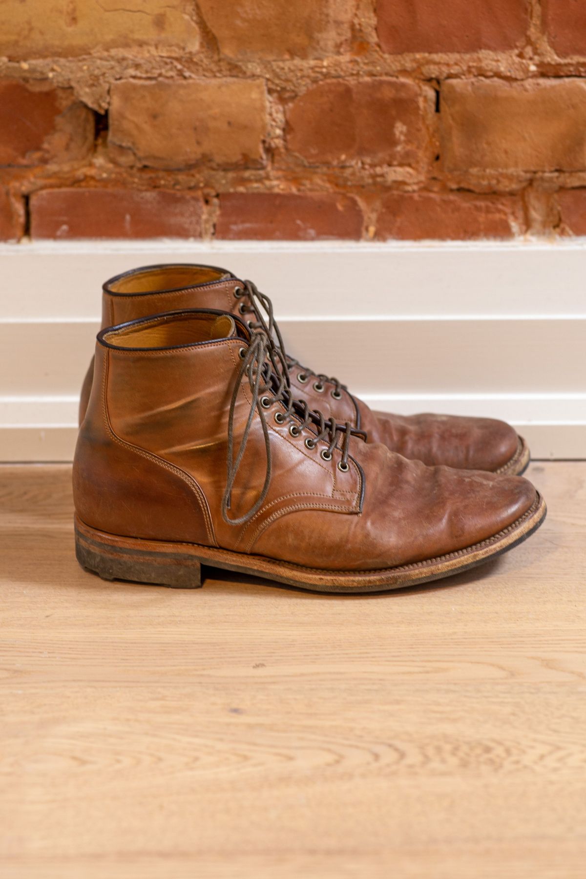 Photo by patinathunderdome on November 2, 2021 of the Viberg Service Boot in Horween Bourbon Shell Cordovan.