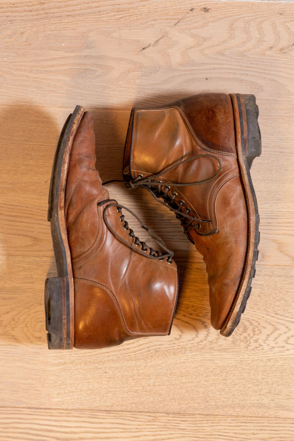 Photo by patinathunderdome on November 2, 2021 of the Viberg Service Boot in Horween Bourbon Shell Cordovan.