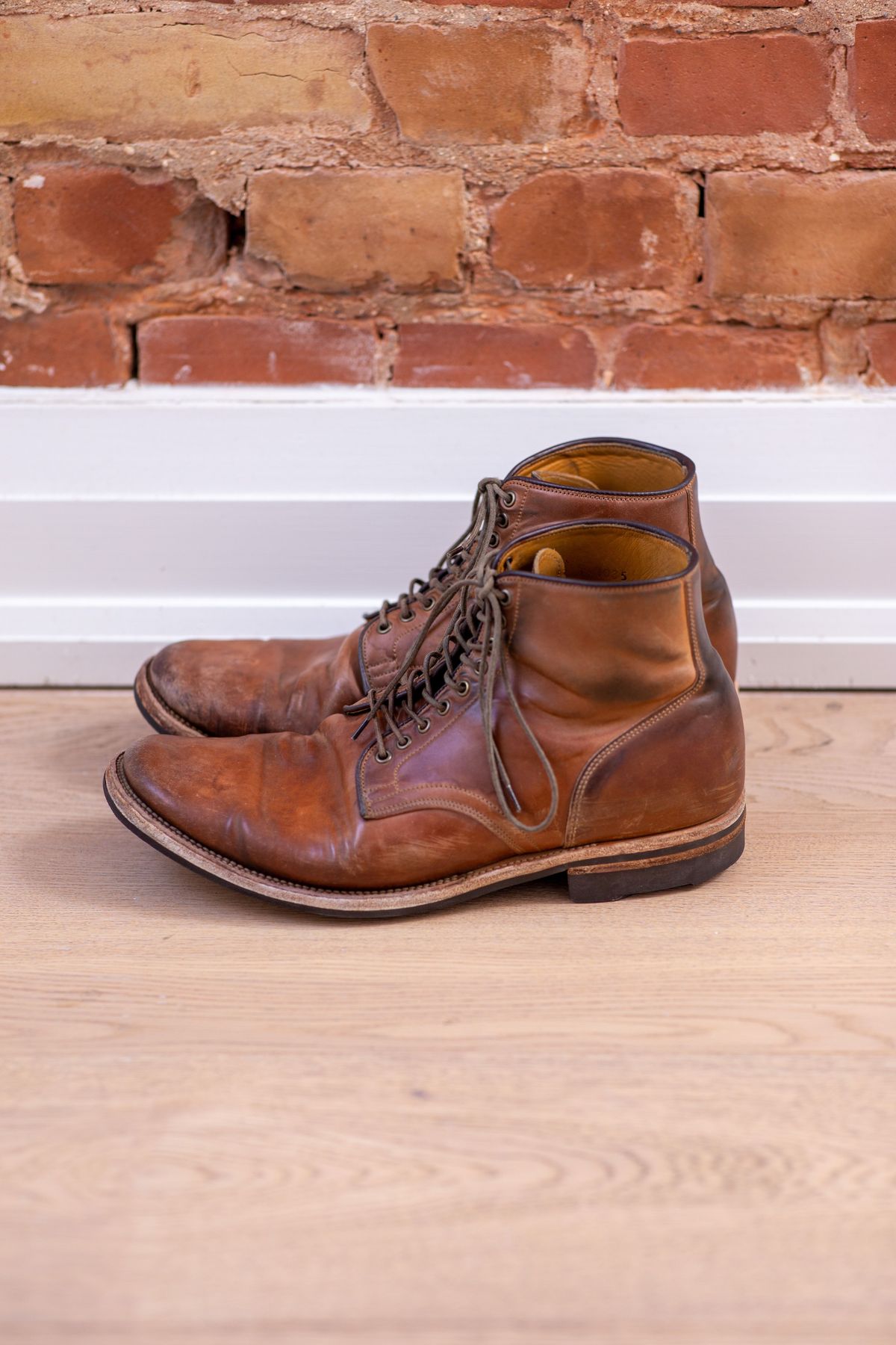 Photo by patinathunderdome on February 5, 2022 of the Viberg Service Boot in Horween Bourbon Shell Cordovan.