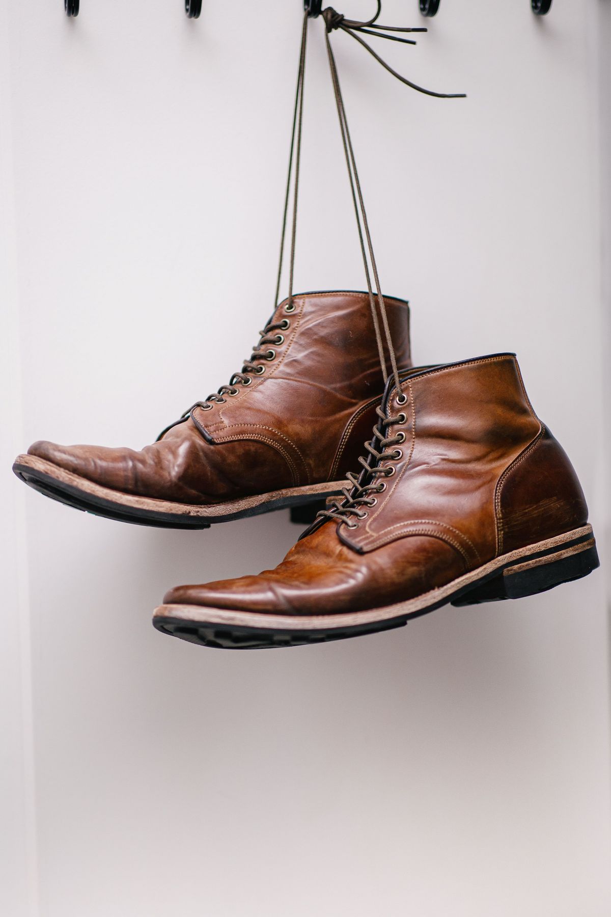 Photo by patinathunderdome on March 2, 2022 of the Viberg Service Boot in Horween Bourbon Shell Cordovan.