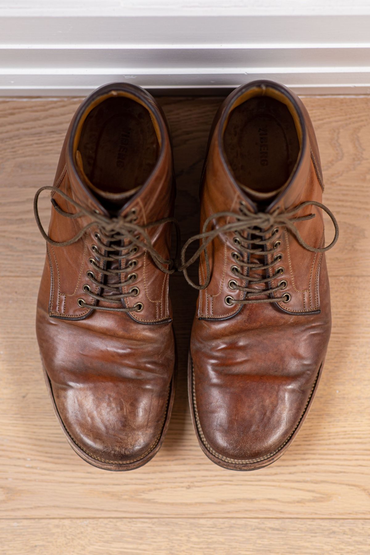 Photo by patinathunderdome on April 5, 2022 of the Viberg Service Boot in Horween Bourbon Shell Cordovan.