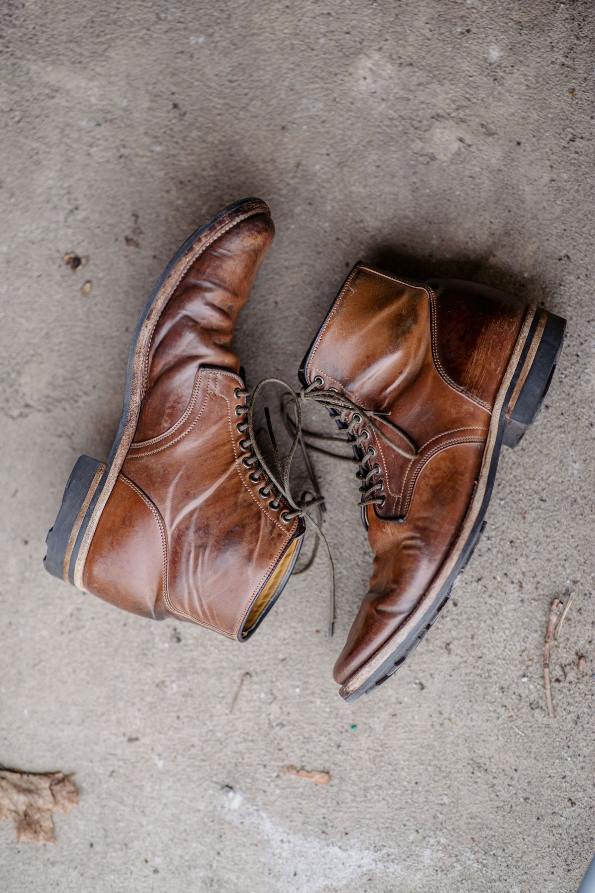 Photo by patinathunderdome on May 3, 2022 of the Viberg Service Boot in Horween Bourbon Shell Cordovan.