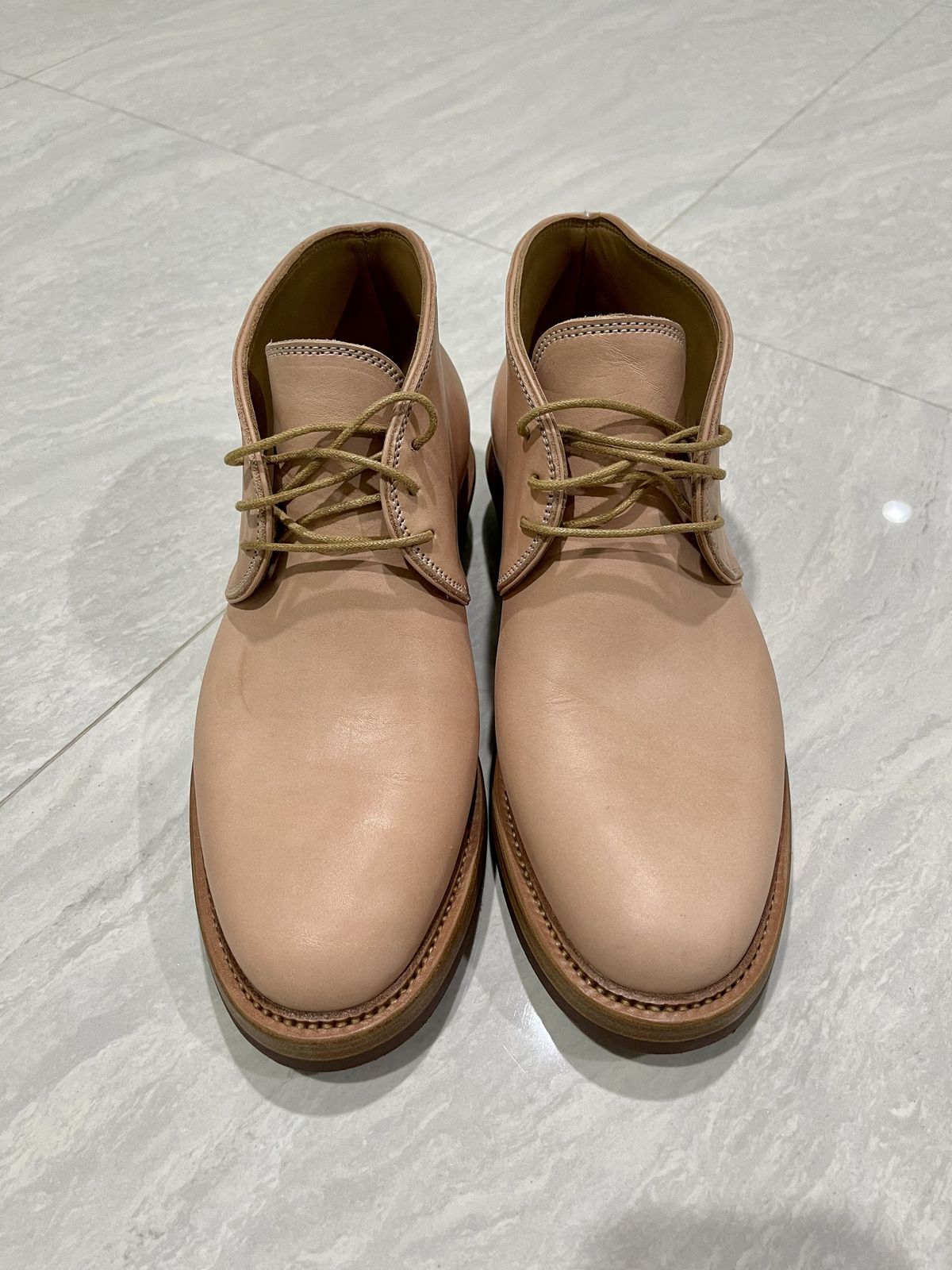 Photo by patinathunderdome on October 2, 2021 of the Flame Panda Chukkas in Tochigi Natural Cowhide.