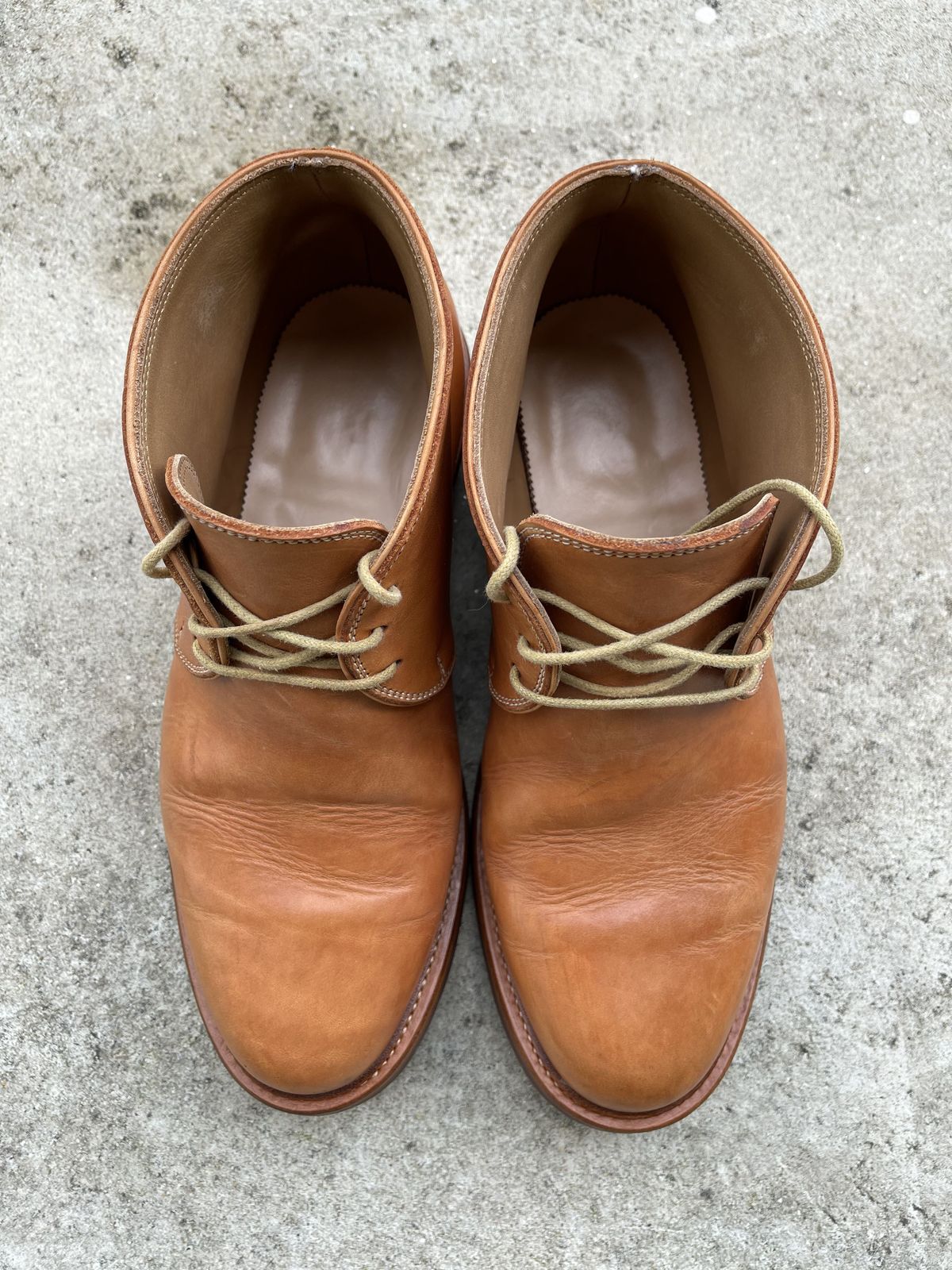 Photo by patinathunderdome on November 2, 2021 of the Flame Panda Chukkas in Tochigi Natural Cowhide.