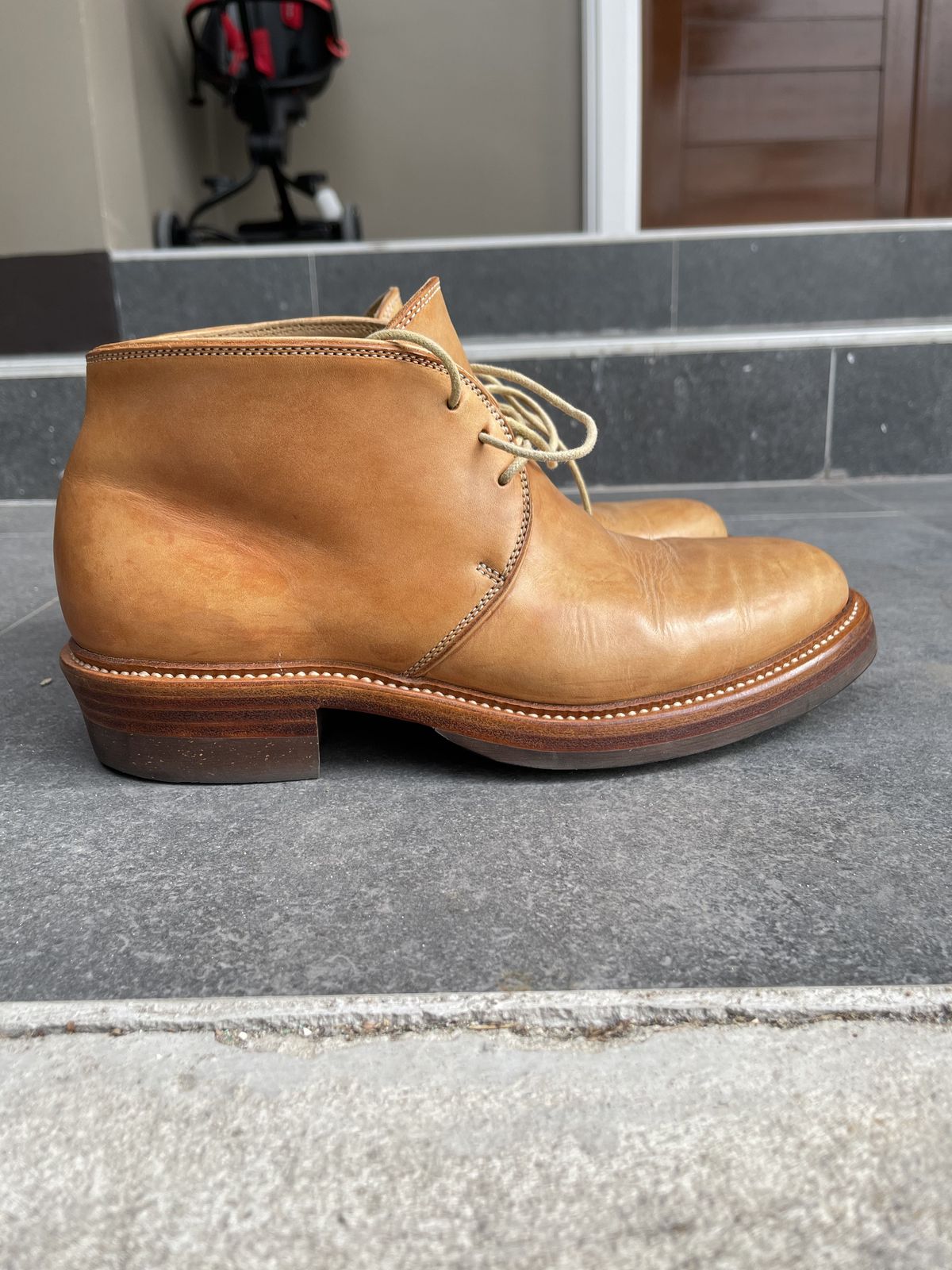 Photo by patinathunderdome on January 4, 2022 of the Flame Panda Chukkas in Tochigi Natural Cowhide.
