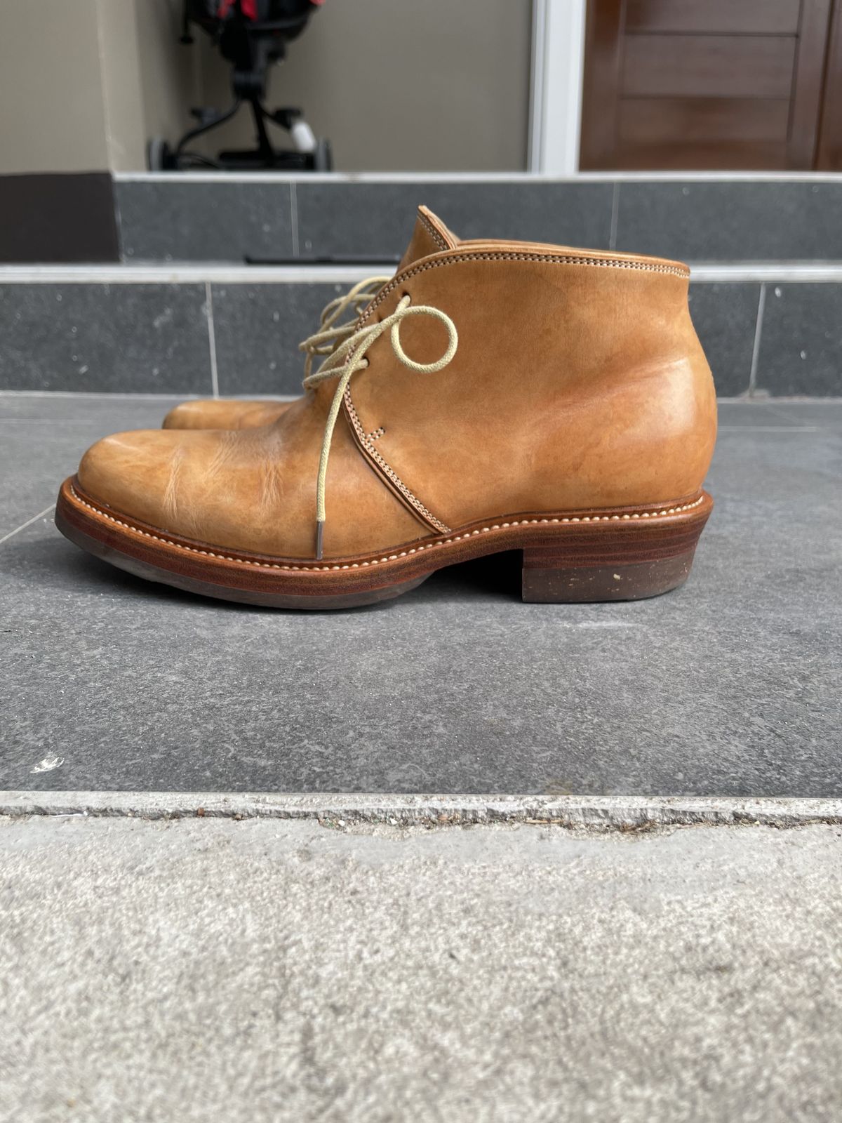 Photo by patinathunderdome on January 4, 2022 of the Flame Panda Chukkas in Tochigi Natural Cowhide.