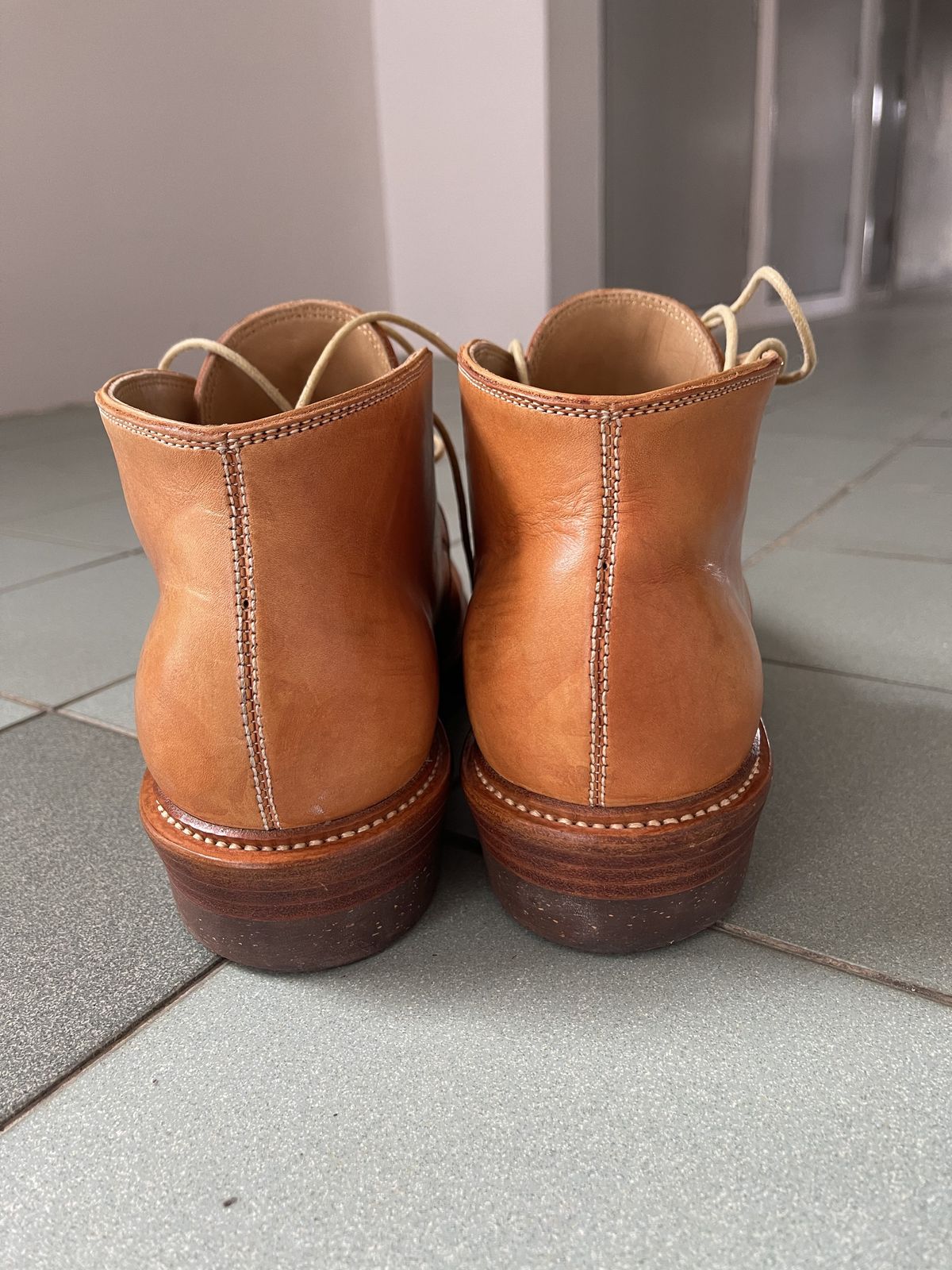 Photo by patinathunderdome on February 2, 2022 of the Flame Panda Chukkas in Tochigi Natural Cowhide.