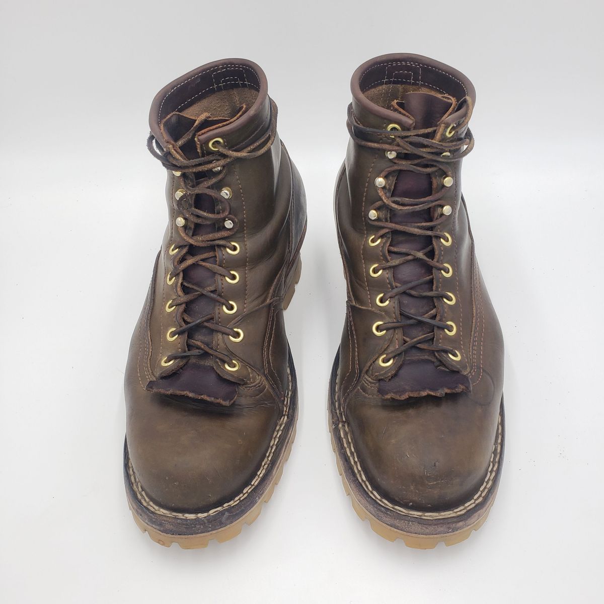 Photo by patinathunderdome on December 2, 2021 of the Frank's Boots Lace-To-Toe in Wickett & Craig Olive Traditional Harness.