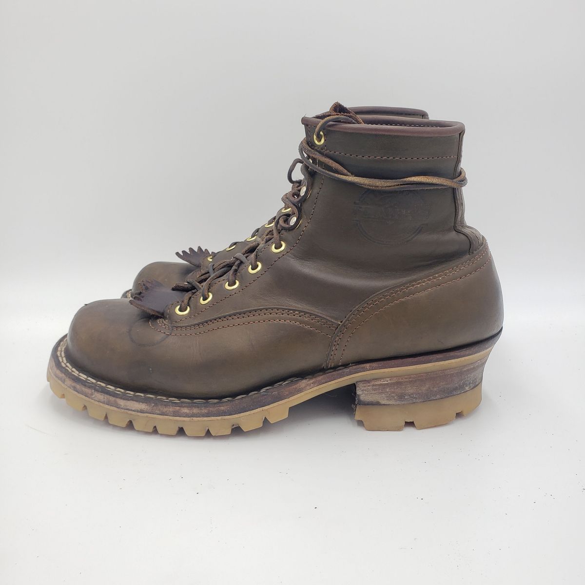 Photo by patinathunderdome on December 2, 2021 of the Frank's Boots Lace-To-Toe in Wickett & Craig Olive Traditional Harness.