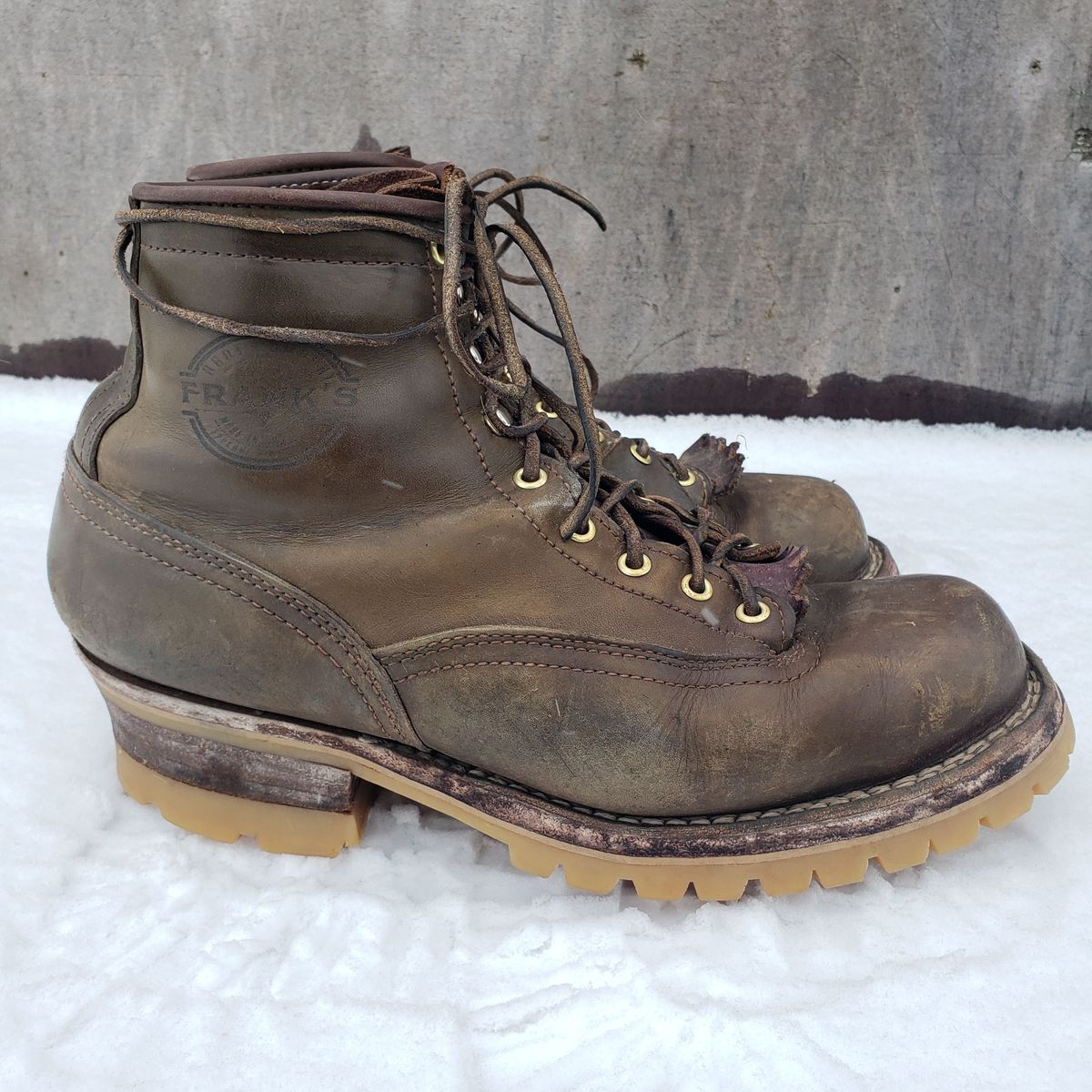 Photo by patinathunderdome on January 6, 2022 of the Frank's Boots Lace-To-Toe in Wickett & Craig Olive Traditional Harness.
