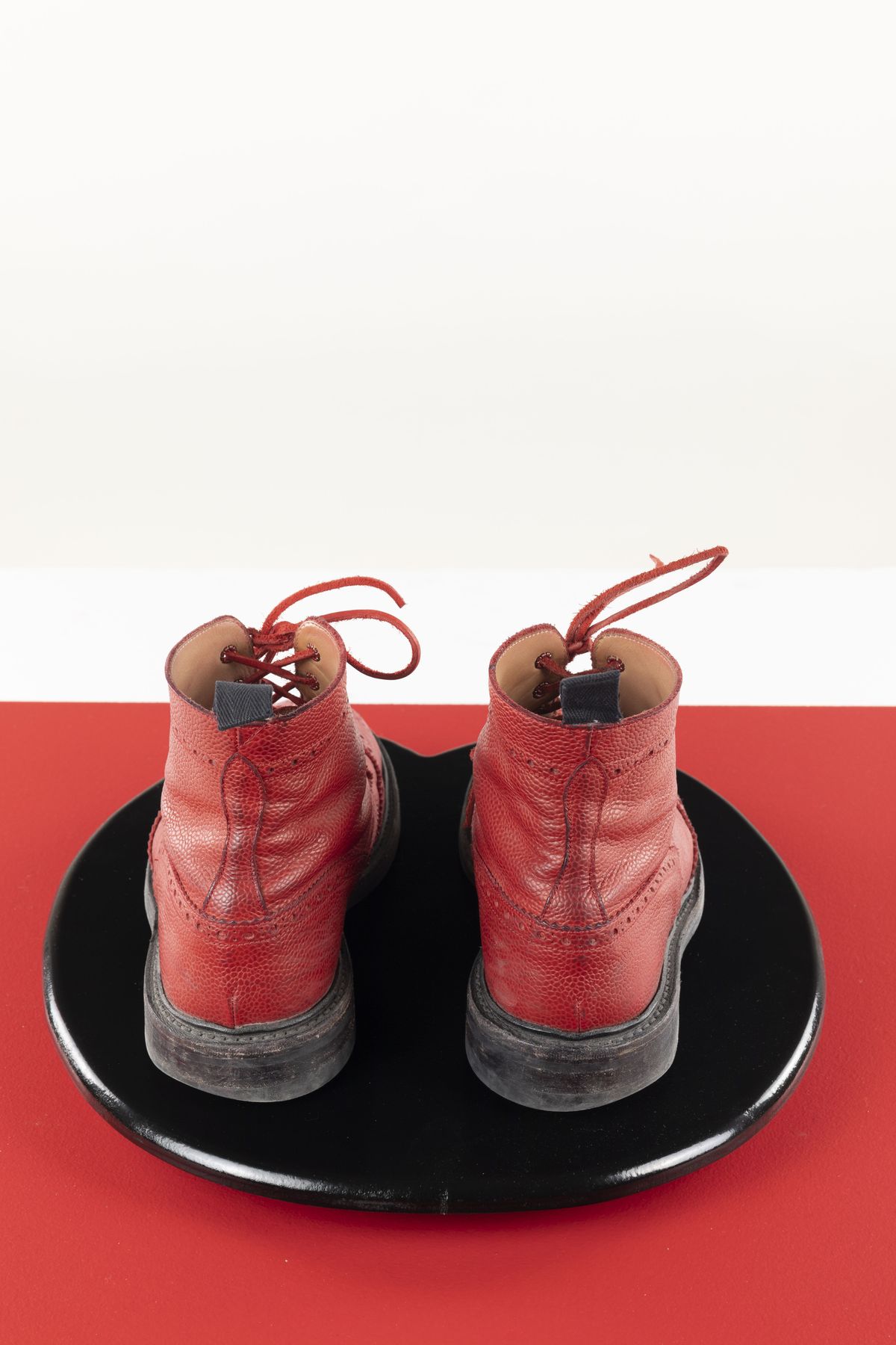 Photo by patinathunderdome on January 1, 2022 of the Tricker's Stow Country Boot in Red Scotch Grain.