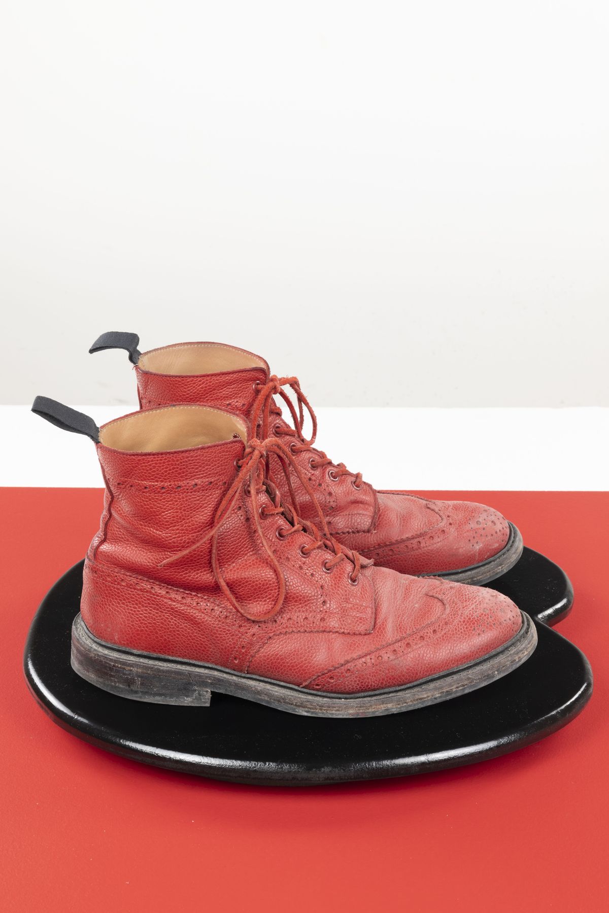 Photo by patinathunderdome on February 4, 2022 of the Tricker's Stow Country Boot in Red Scotch Grain.
