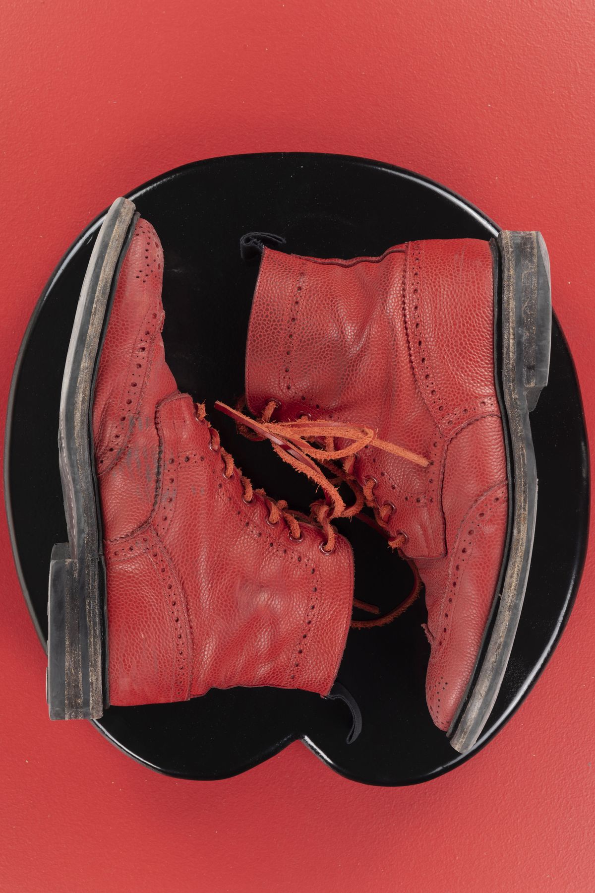 Photo by patinathunderdome on May 3, 2022 of the Tricker's Stow Country Boot in Red Scotch Grain.