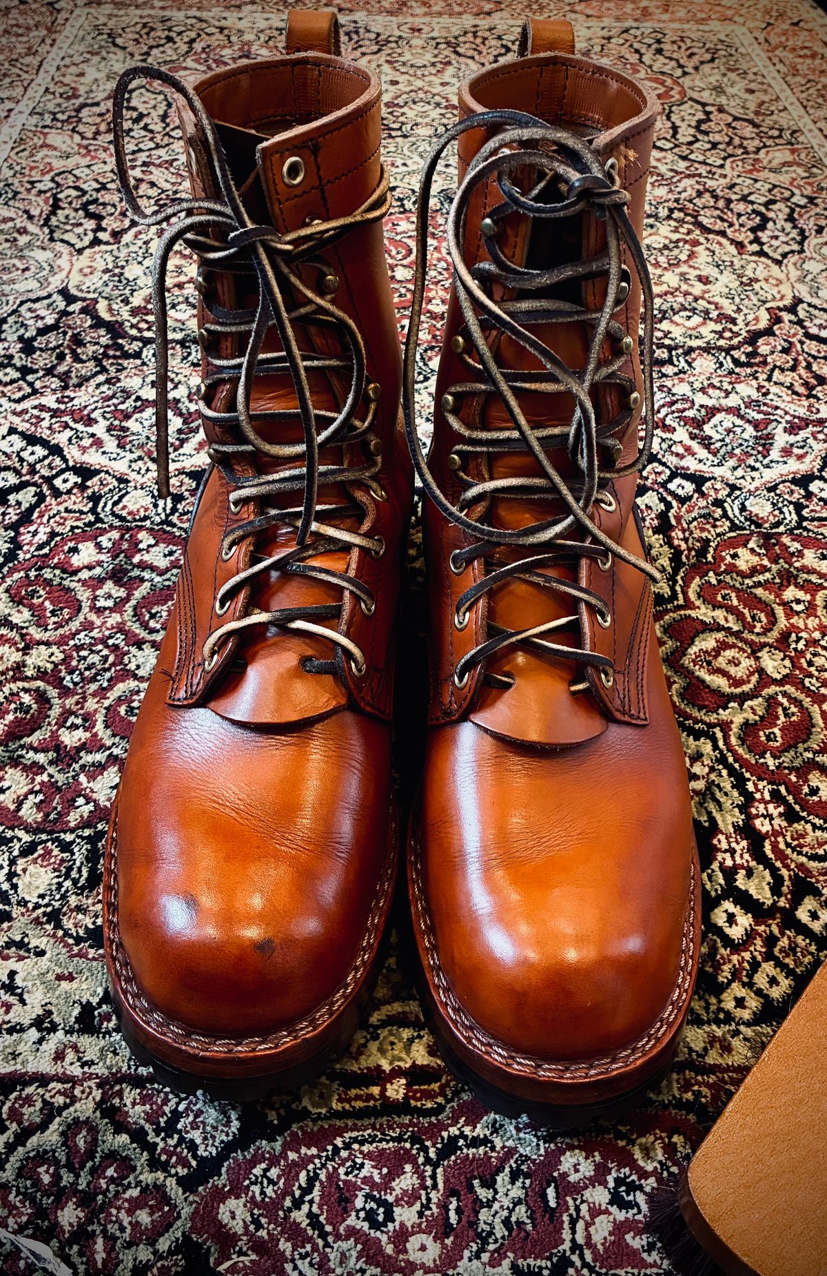 Photo by Stendhalic_Awl on November 5, 2025 of the Nicks Overlander in Wickett & Craig Tan English Bridle.