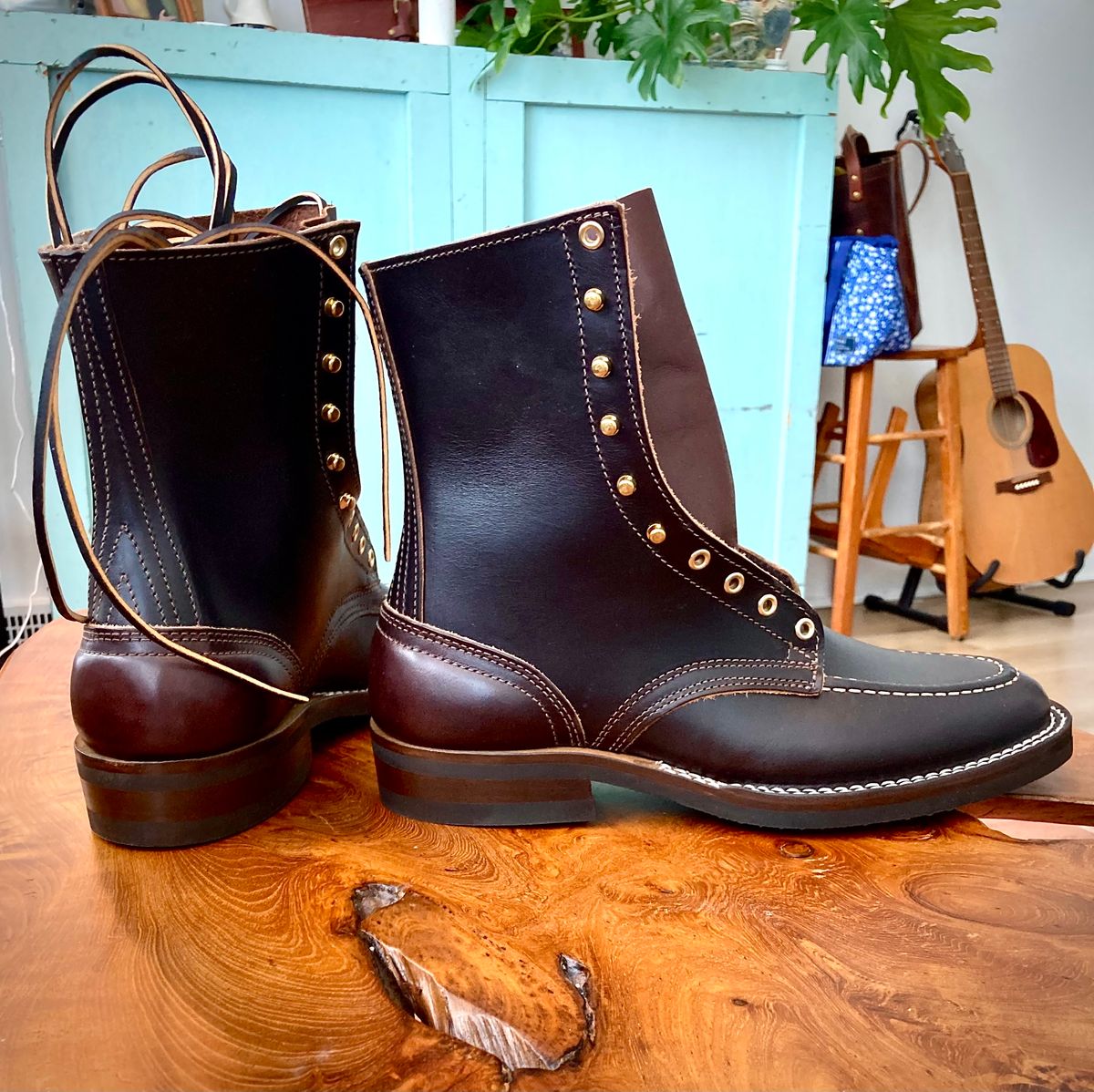 Photo by epigenarian on March 1, 2025 of the Nicks X Parkhuest V3 in Wickett & Craig Walnut Double Stuffed.