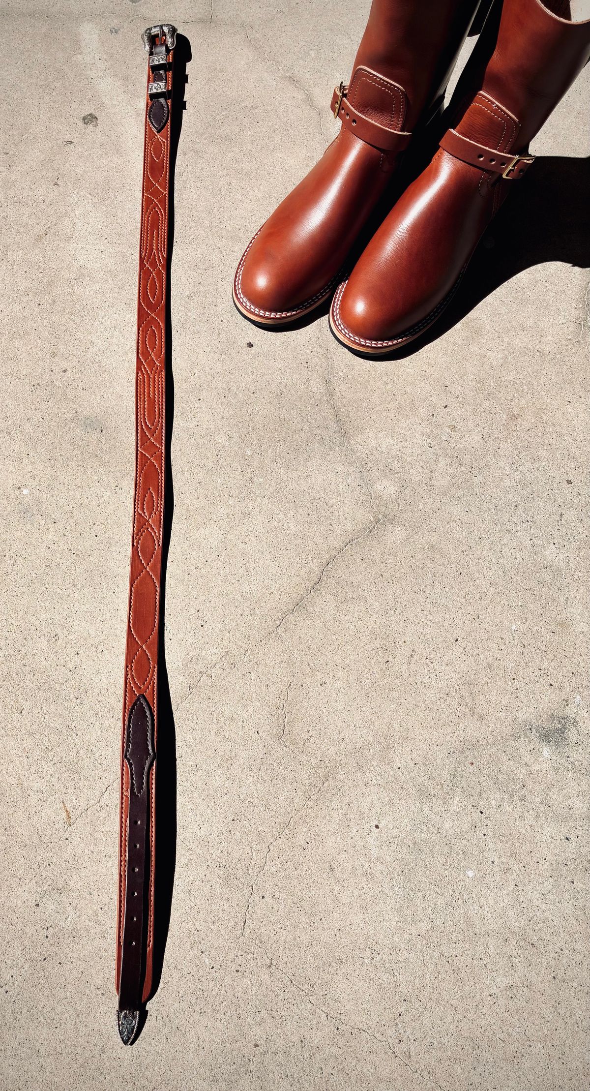 Photo by Stendhalic_Awl on October 1, 2025 of the Self-Made Ranger Belt in Wickett & Craig Medium Brown English Bridle.