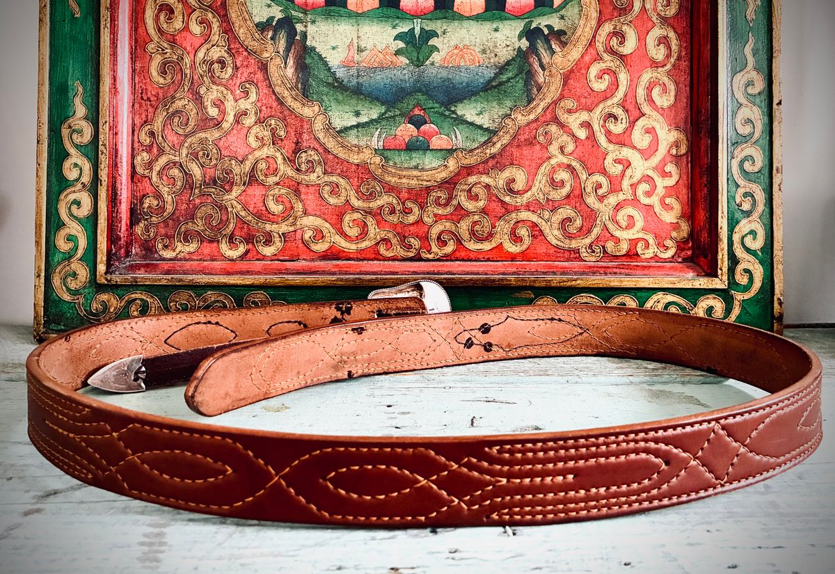 Photo by Stendhalic_Awl on November 5, 2025 of the Self-Made Ranger Belt in Wickett & Craig Medium Brown English Bridle.