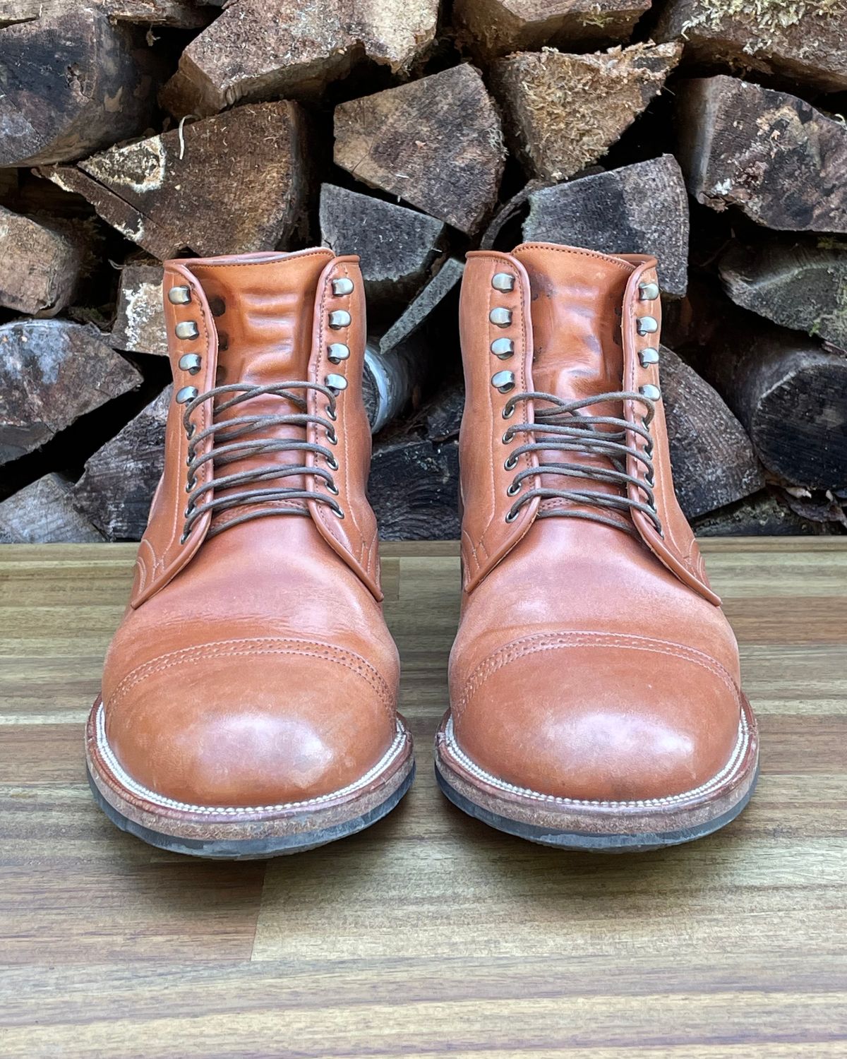 Photo by erlaiz on March 5, 2024 of the Viberg Service Boot in Maryam Bruciato TPR Horsebutt.
