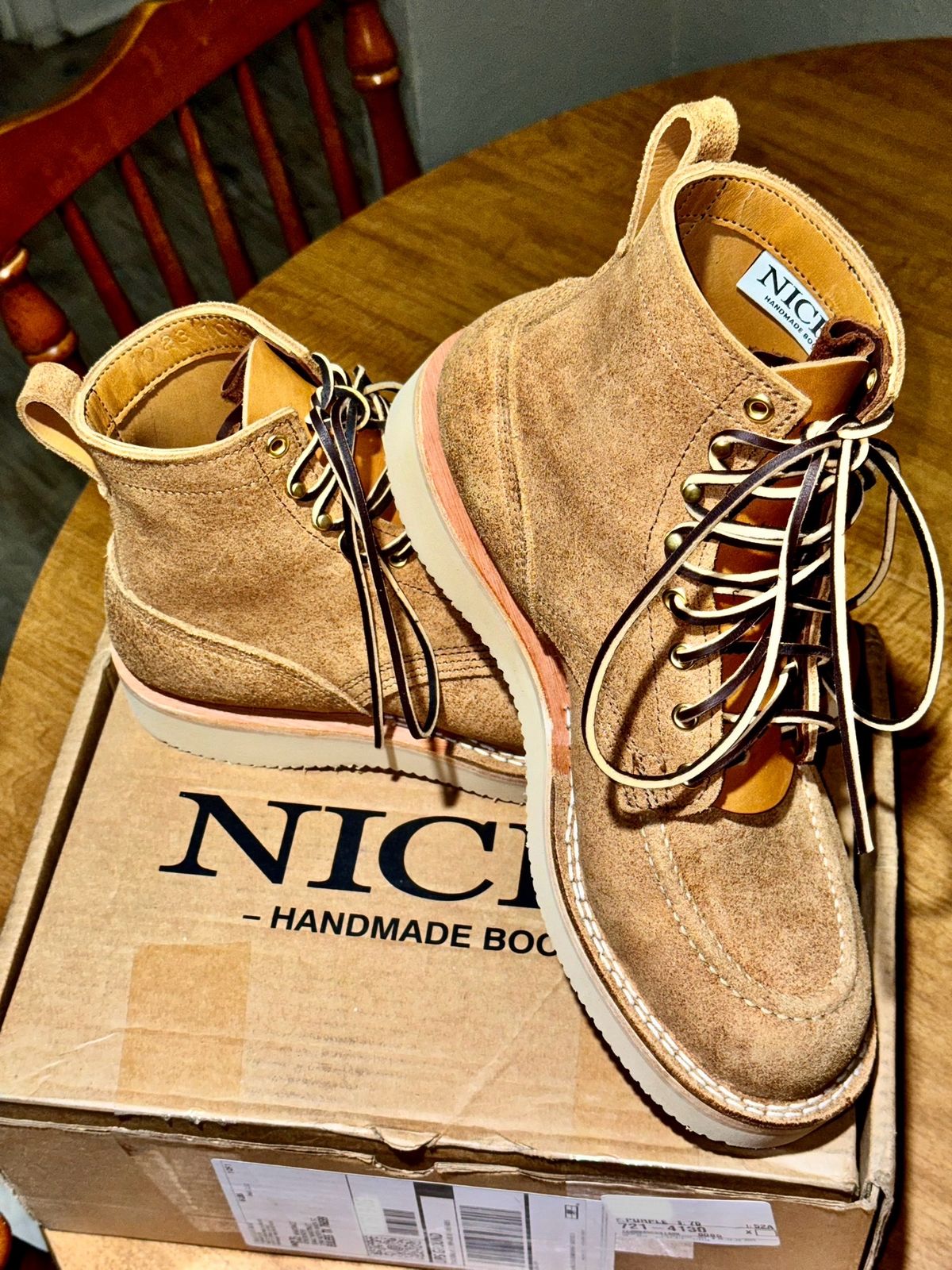 Photo by BigMealsOnly on November 9, 2023 of the Nicks Moc Toe in Seidel 1964 Tan Roughout.