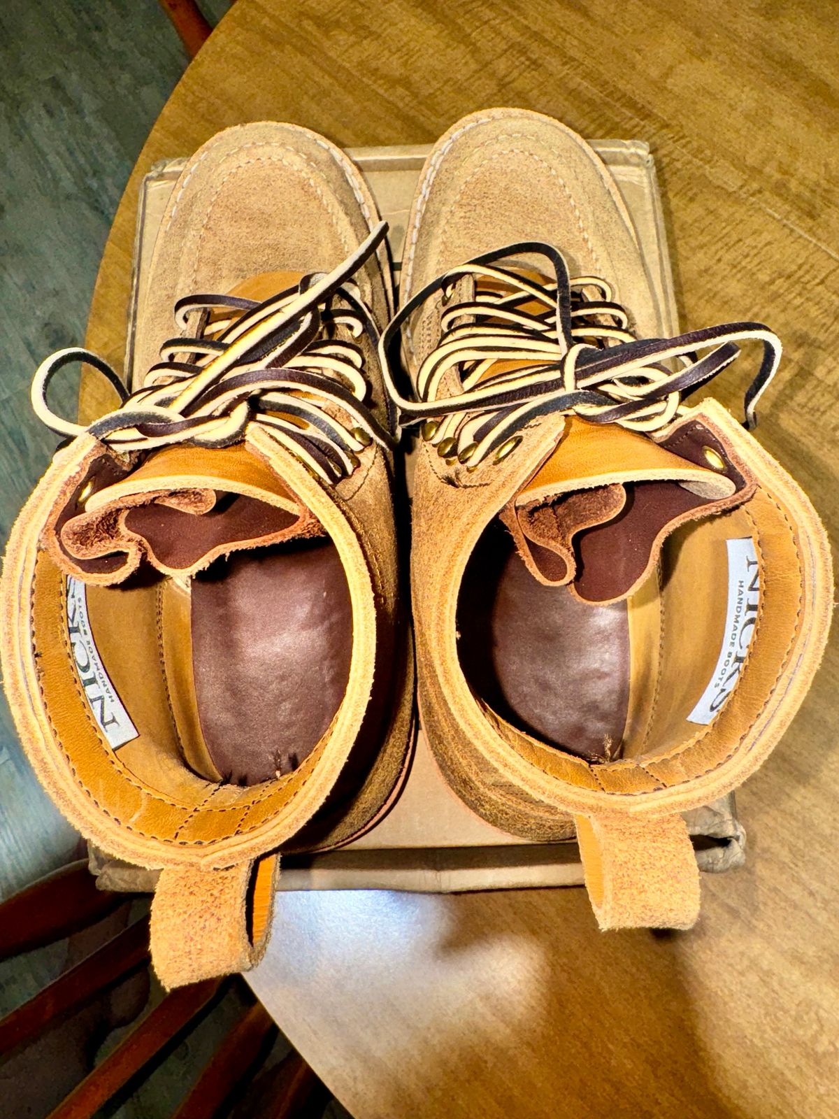 Photo by BigMealsOnly on November 10, 2023 of the Nicks Moc Toe in Seidel 1964 Tan Roughout.