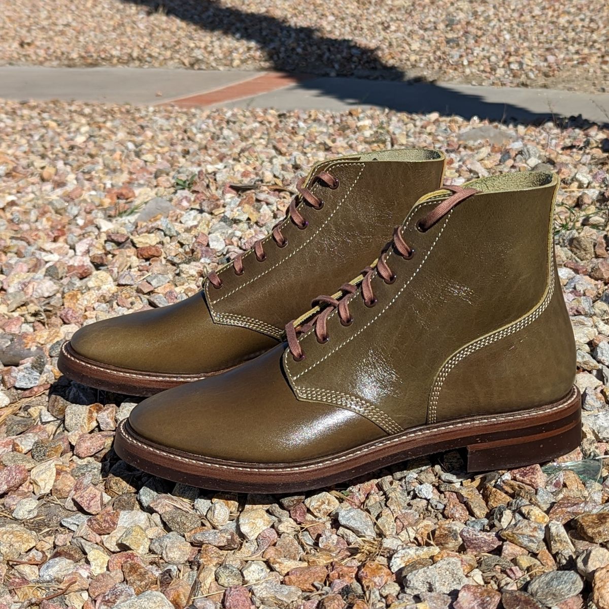 Photo by botasblancas on October 1, 2023 of the John Lofgren M-43 Service Shoes in Shinki Olive Oiled Horsebutt.