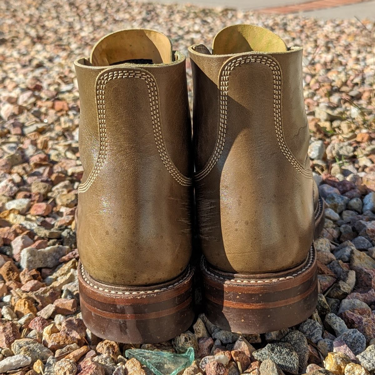 Photo by botasblancas on December 2, 2023 of the John Lofgren M-43 Service Shoes in Shinki Olive Oiled Horsebutt.