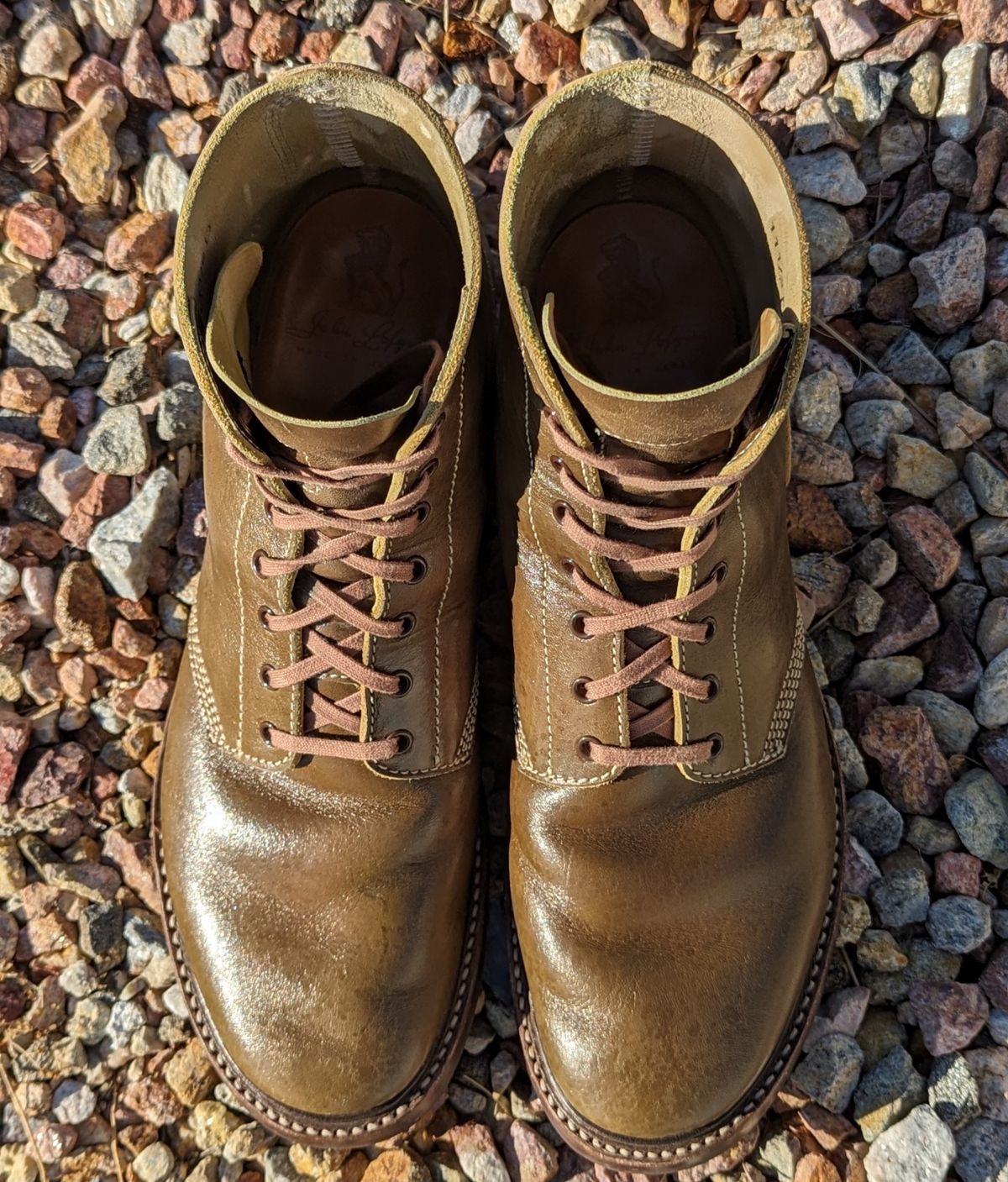 Photo by botasblancas on December 2, 2023 of the John Lofgren M-43 Service Shoes in Shinki Olive Oiled Horsebutt.