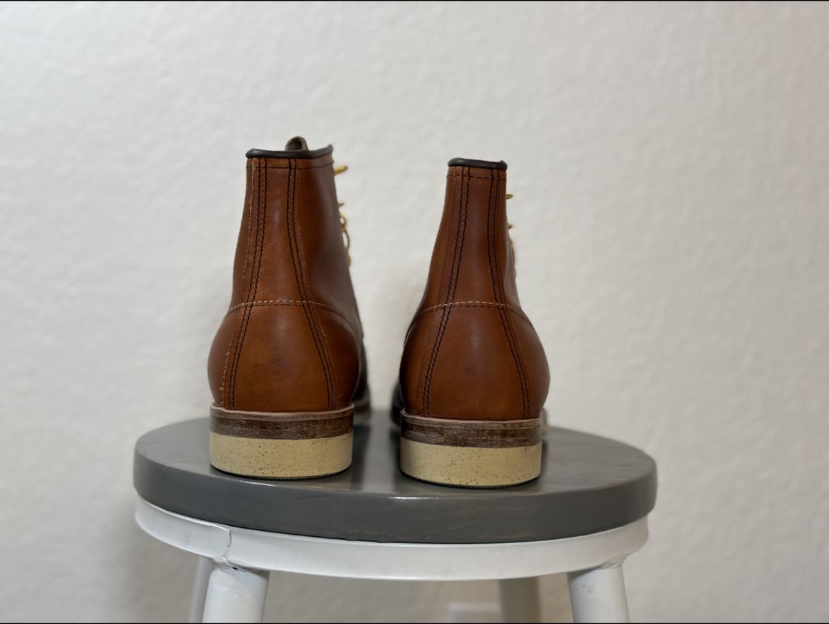 Photo by botasblancas on October 15, 2024 of the Red Wing 6-Inch Classic Moc in S.B. Foot Oro Legacy.