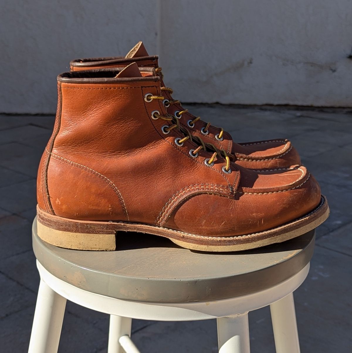 Photo by botasblancas on December 5, 2024 of the Red Wing 6-Inch Classic Moc in S.B. Foot Oro Legacy.