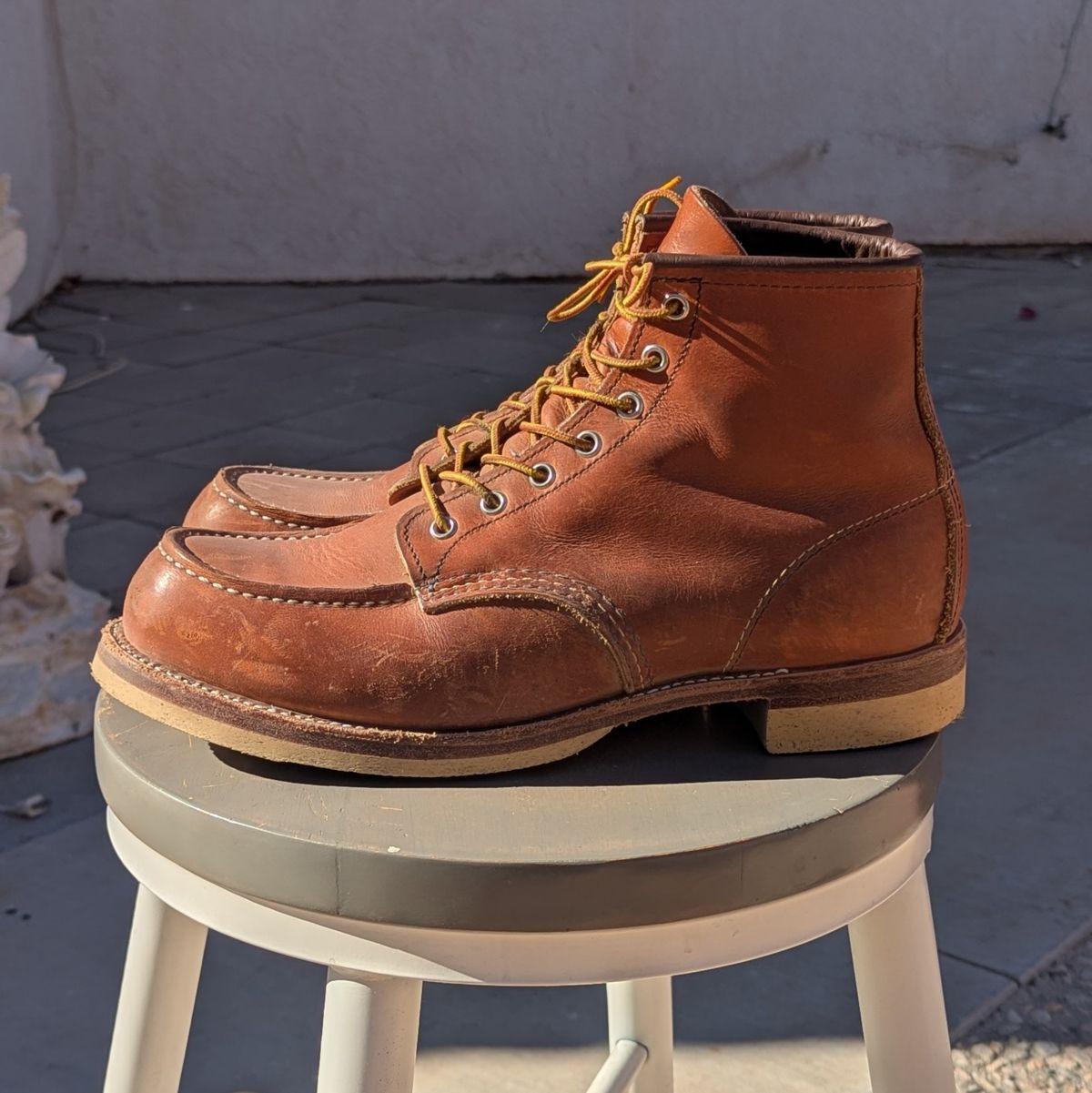 Photo by botasblancas on January 2, 2025 of the Red Wing 6-Inch Classic Moc in S.B. Foot Oro Legacy.