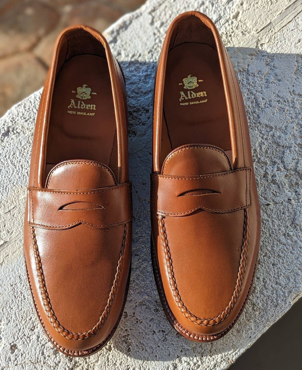 Photo by botasblancas on January 14, 2024 of the Alden Leisure Handsewn Penny Loafer in Burnished Tan Calfskin.