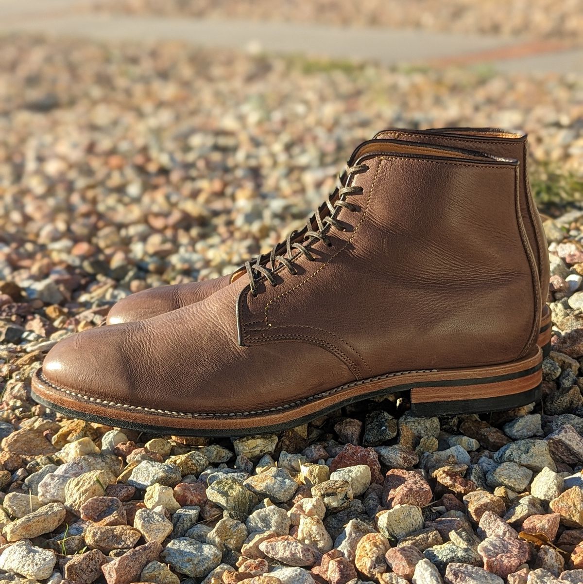 Photo by botasblancas on January 5, 2024 of the Viberg Derby Boot in Brown Glacé Deer.